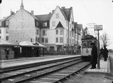 Hållplats för spårvagnar på Hägerstensvägen