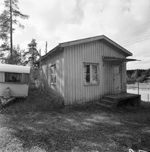 Vinstavägen 59, gavelparti med entrédörr