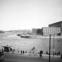 Utsikt över Norrström och Slottet från Operakällaren
