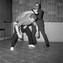Djurgårdsmässa på Solliden. Edvin Adolphson (t.h.) är årets konferencier. Här ses han dansa rock n´ roll, med några av de dansare som skall uppträda på mässan