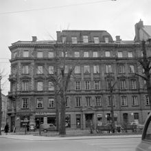 Karlavägen 74, gatufasad