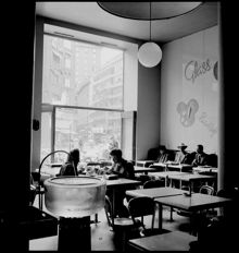 Restaurang Norma vid hörnet Kungsgatan - Sveavägen