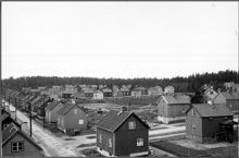 Grimstahamnsvägen och Alstersvägen i Åkeshovs småstugeområde