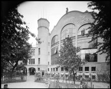 Centralbadet med gårdsinteriör, Drottninggatan 88