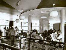 Restaurang Rotundan. Interiör av övervåningen.