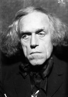 Porträtt av man, Joel