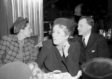 Porträtt av barnfilmsexperten miss Mary Field