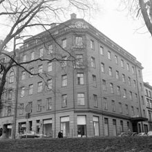 Hörnet Sturegatan 26 t.v. och Cardellgatan 1
