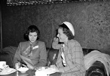 Porträtt av två amerikanska studenter på besök i Sverige