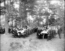 Grupporträtt från Neptuniordens högtidsdag den 17 juli 1899