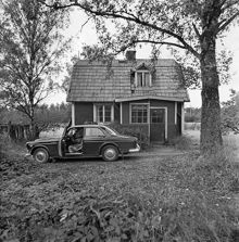 Granhultsvägen 25, Stä 3893 från nordost. Exteriör av mindre hus av trä
