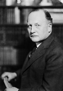 Porträtt av man, Rosenberg