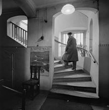 Klara Västra Kyrkogata 21. Trappa i Hotell Linden.