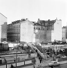 Rivningstomter i kv. Uppvaktaren och Putten. Provisorisk trappa till Jakobsbergsgatan och Malmskillnadsgatan