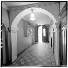 Entrén på Marjorsgatan 15