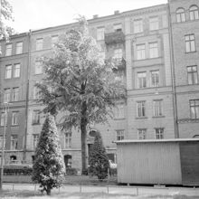 Karlavägen 82
