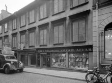 Mäster Samuelsgatan 40. Hulda Hallbergs Vitvaruaffär. Här går numera Sveavägen norrut från Sergels Torg