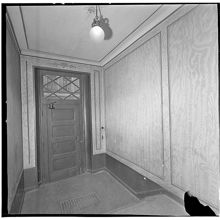 Entréen på Nybergsgatan 6 B