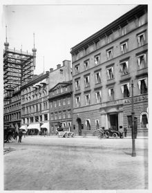 Brunkebergstorg år 1914. Telefontornet i fonden till vänster.