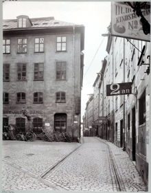 Vy mot Kindstugatan från Brända Tomten