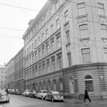 Cardellgatan 2 österut från hörnet av Sturegatan