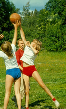 Barnens ö: Basketboll