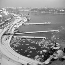 Utsikt över Franska Bukten och Skeppsbron från Katarinahissen