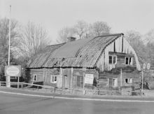 Lilla Hornsberg, östra gaveln och södra långsidan. Hornsbergs Strand 22-24