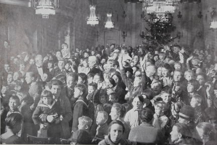 Julfest arrangerad av Sällskapet Jultomtarne, årtal okänt