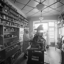 Malmskillnadsgatan 38. Maria Bergs matvaruaffär