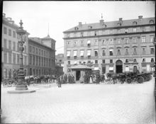 Brunkebergstorg med droskstation, mot nordväst