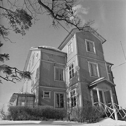 Trävilla i tre våningar
