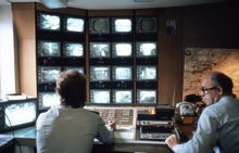 Trafikledningscentral med TV-monitorer
