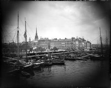 Fiskarehamnen med Slussplan och del av Skeppsbron