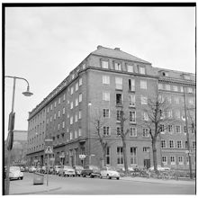 Hörnet  av  Artillerigatan och Kommendörsgatan