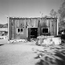 Enskede Gård. Södra gaveln av det nedbrunna stallet. (F.d. oxhuset, byggt på 1830-40 talet)