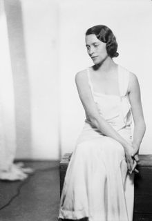 Porträtt av kvinna, Lythens