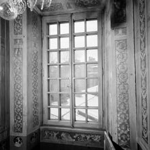 Slottsbacken 4. Tessinska palatset. Kabinettet. Målningarna har framtagits