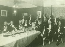 City-Kotteriets ost-ceremoni på Kronprinsen 1918