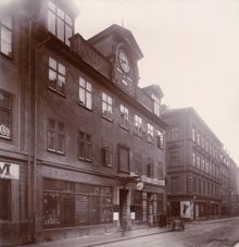 G W Linderoths Urfabrik. Exteriör av butiksdelen.