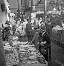 Fiskhandel i Östermalmshallen