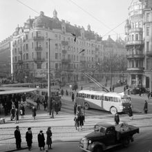 Stureplan västerut mot hörnet av Kungsgatan och Birger Jarlsgatan