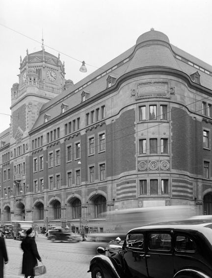 Centralpostkontoret, Vasagatan 28