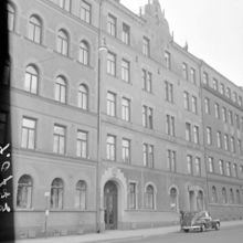 Banérgatan 19-21 mot Karlavägen