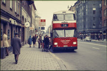 Dubbeldäckadbuss på linje 54 på Hornsgatan år 1970