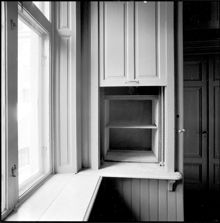 Östermalmsgatan 39, Bernadotteska huset. Mathiss i skänkrummet 1 tr