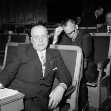 Riksdagshuset, Plenisal. Andra kammarens nyvalda talman Fridolf Thapper