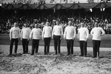 Svenska guldmedaljörlaget i dragkamp vid Olympiska spelen i Stockholm 1912