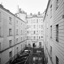 Hantverkargatan 11. Gården mot norr