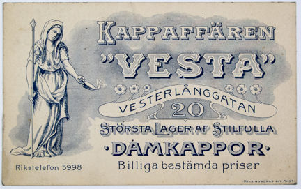 Reklamtryck i blått på gulnat papper med bild av en kvinna med ett spjut samt text.